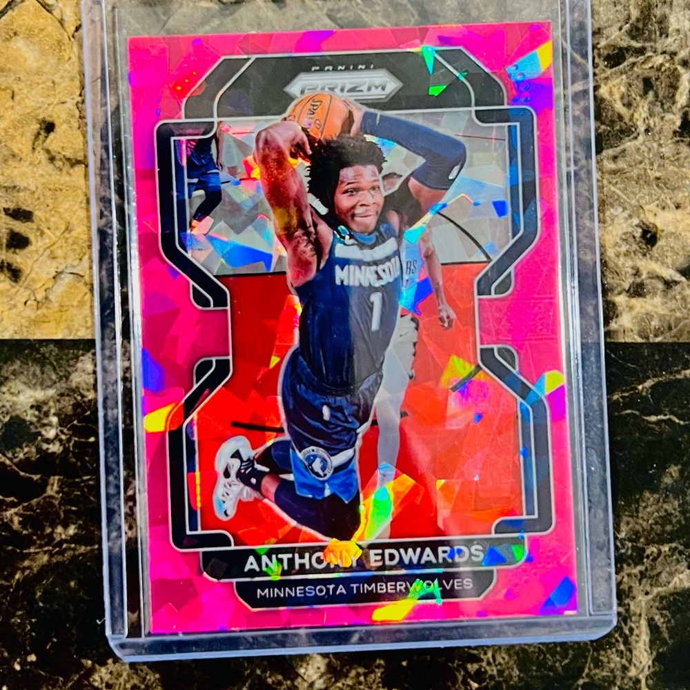 ANTHONY EDWARDS PINK CRACKED ICE PRIZM CARD NBA 2021-22 TIMBERWOLVES
